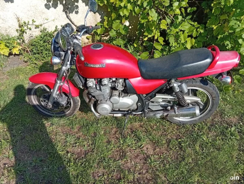 Moto Kawasaki VN800